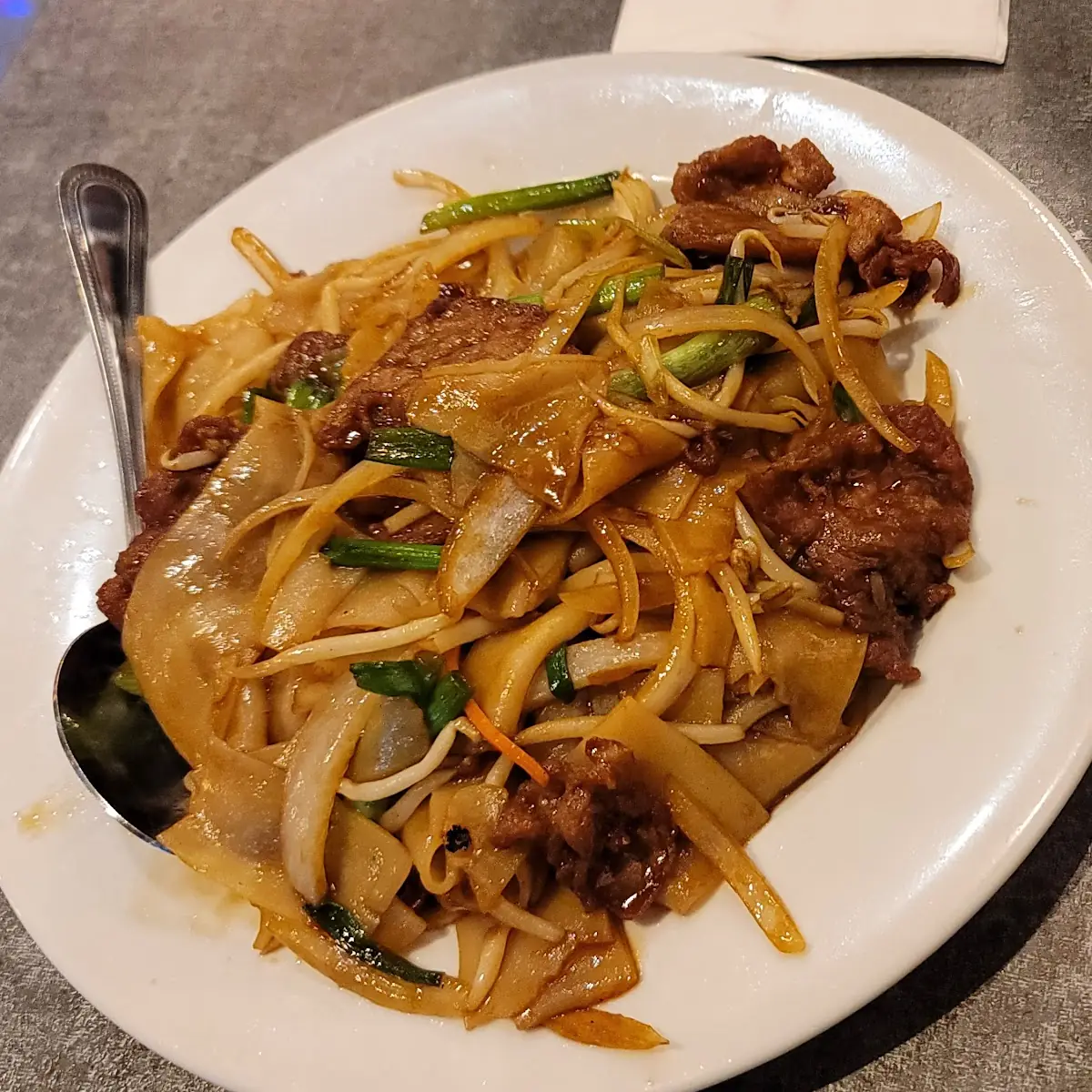 Beef Flat Rice Noodle 干炒牛河